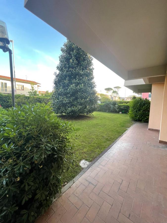 Viareggio Sabbia Bianca Apartment Ngoại thất bức ảnh