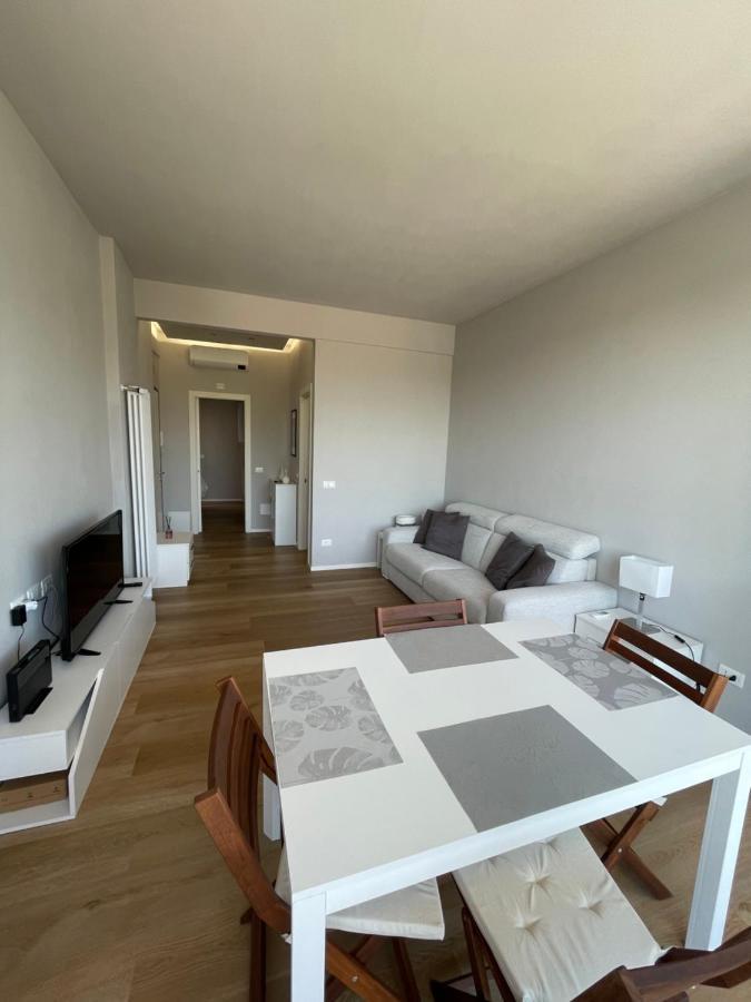 Viareggio Sabbia Bianca Apartment Ngoại thất bức ảnh